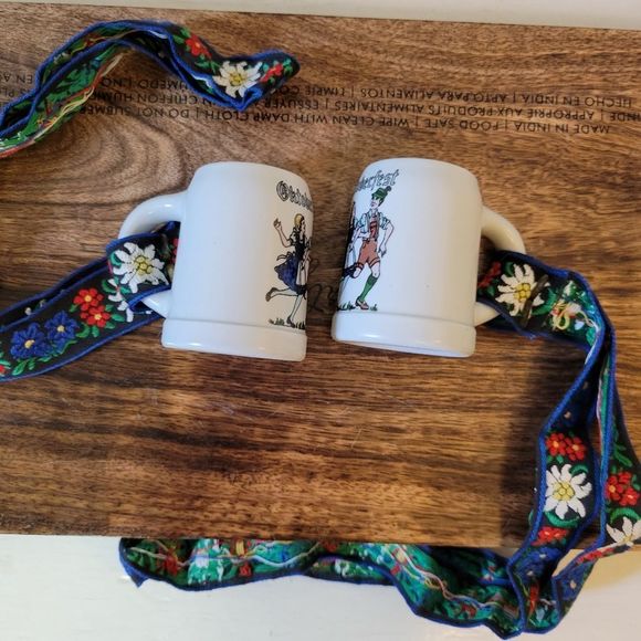 Oktoberfest Vintage Beer Tasting Shot Mugs Vintage Lanyard Set of 2 - Picture 1 of 7